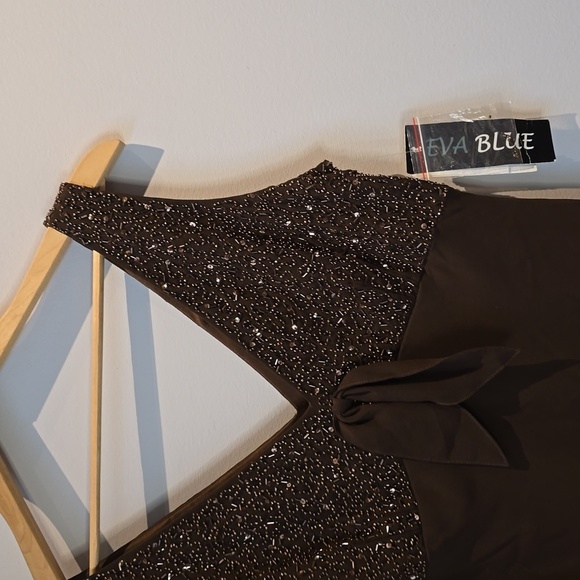 Eva Blue - Y2K Chocolate Brown Embellished Beaded Bodice Flare Formal Dress - Picture 3 of 11